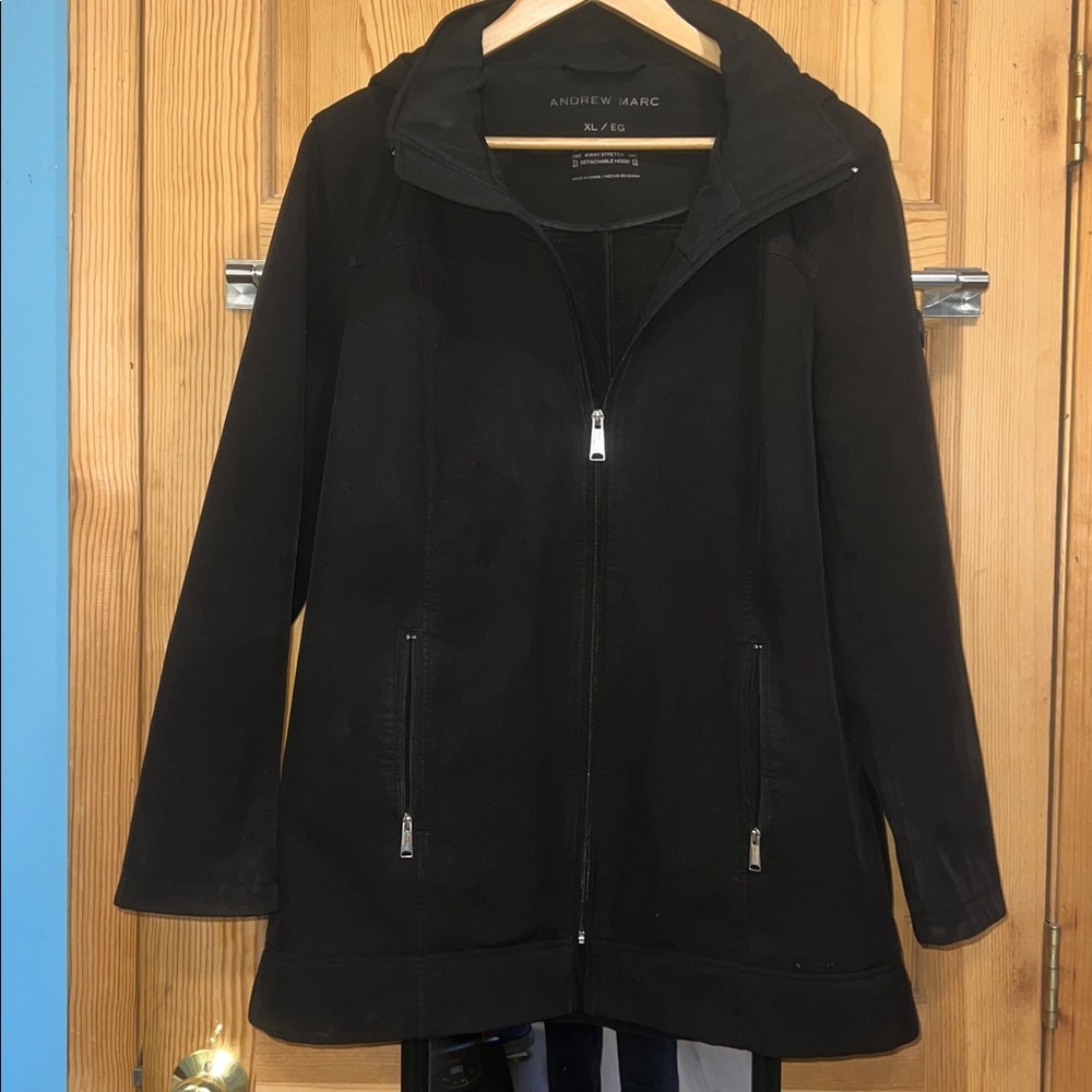 Andrew Marc Black Water Repellent Coat Sz XL
